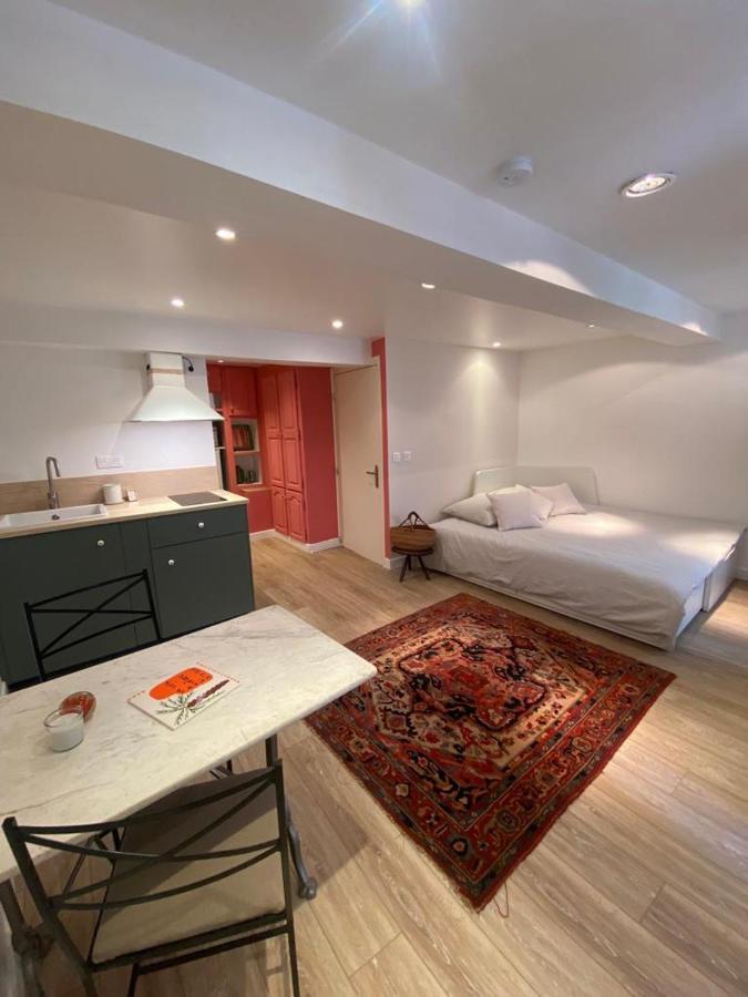 3 Studios Hyeres - Centre Ville Rue Pietonne - Manon Exterior photo