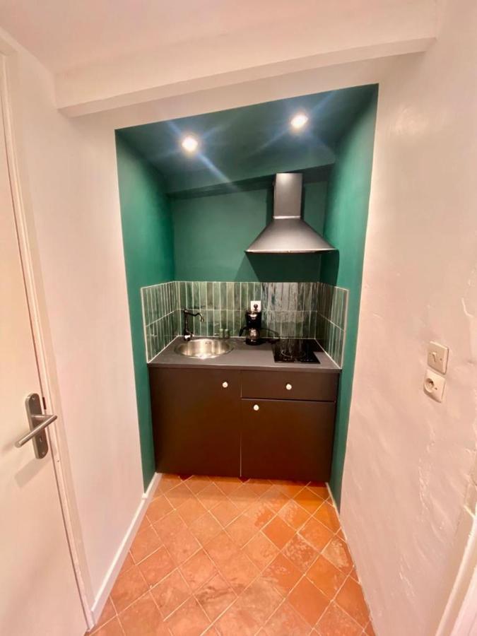 3 Studios Hyeres - Centre Ville Rue Pietonne - Manon Exterior photo